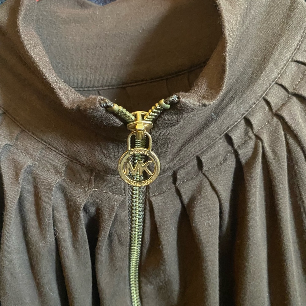 Michael Kors XL long sleeve new without tags